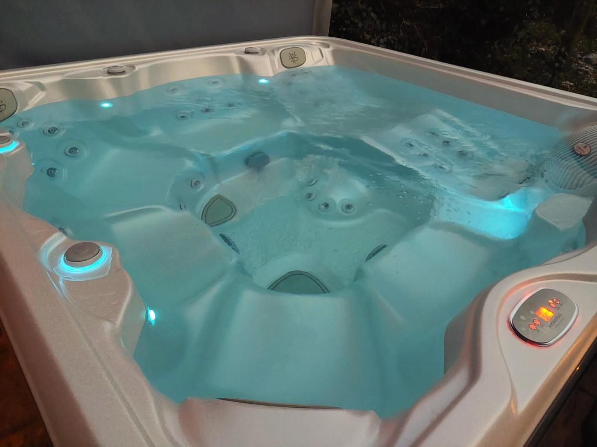 La Casa Rosa Di Segusino With Spa Jacuzzi In Garden Sequsino Buitenkant foto