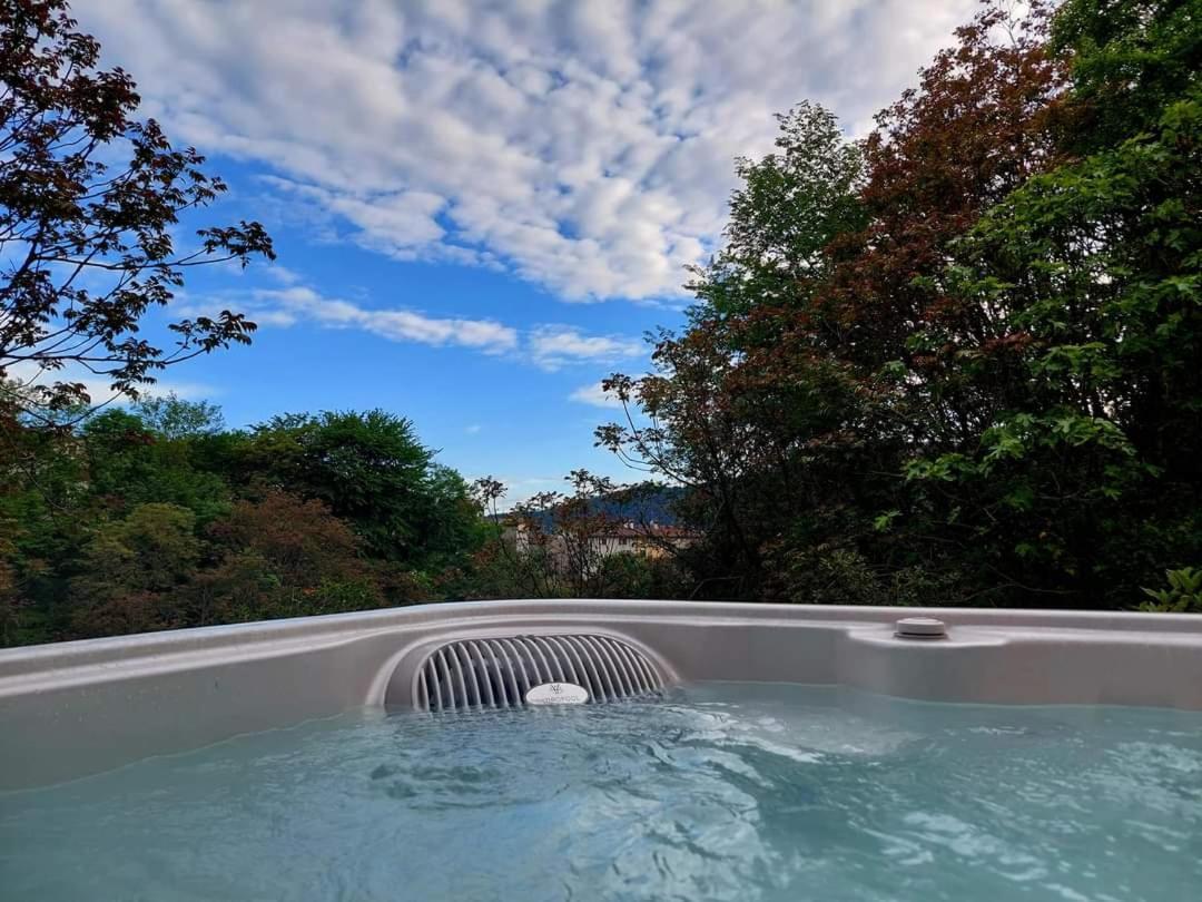 La Casa Rosa Di Segusino With Spa Jacuzzi In Garden Sequsino Buitenkant foto